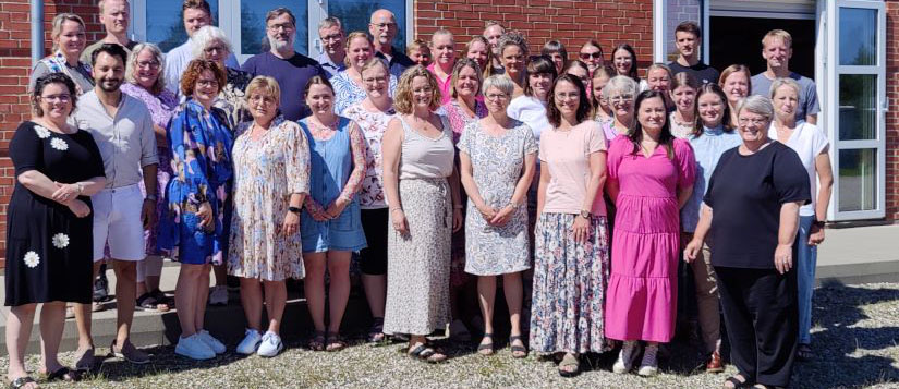 Gruppebillede af deltagere fra temadagen i Handicap og Psykiatri i Ringkøbing-Skjerne Kommune 